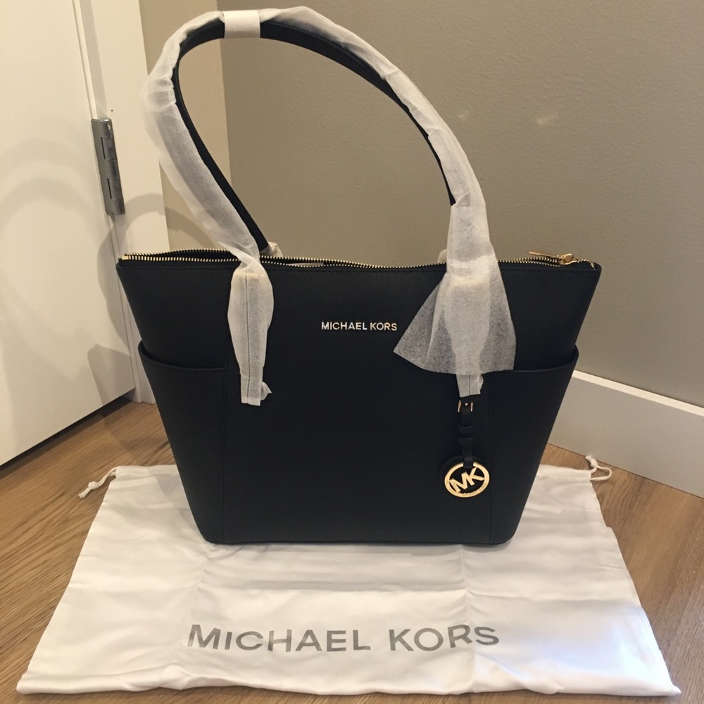 NWT Michael Kors Jet Set East West Tote